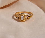 Load image into Gallery viewer, Pearl Ring (size 6)